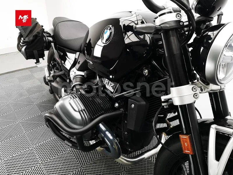 BMW R 12 - Vista 14