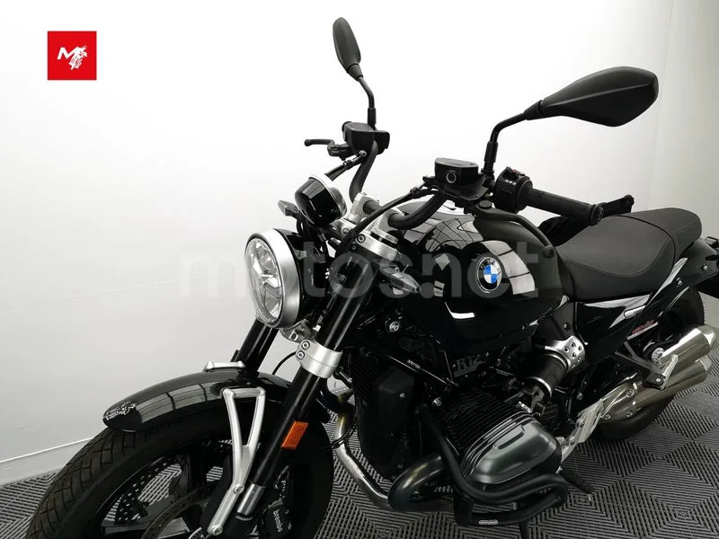 BMW R 12 - Vista 20