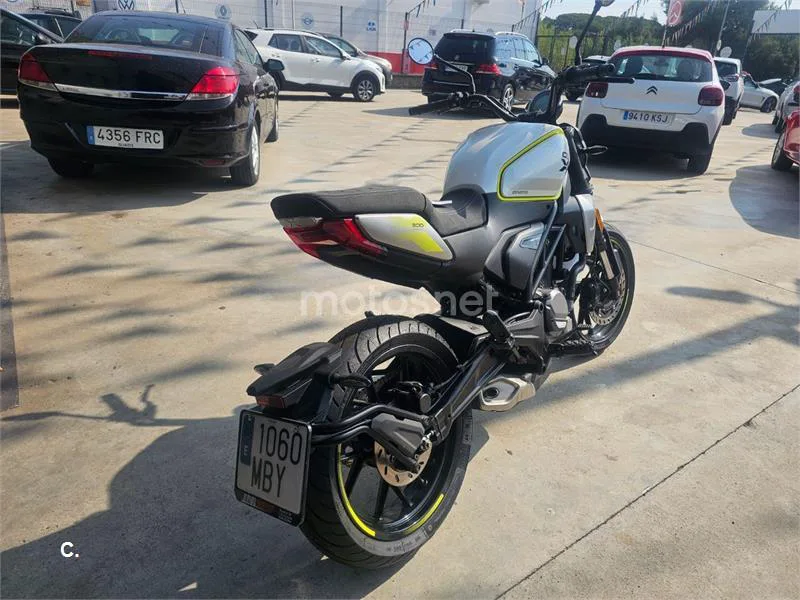 CFMOTO 300CL-X 2000 € 2022 Girona - 1
