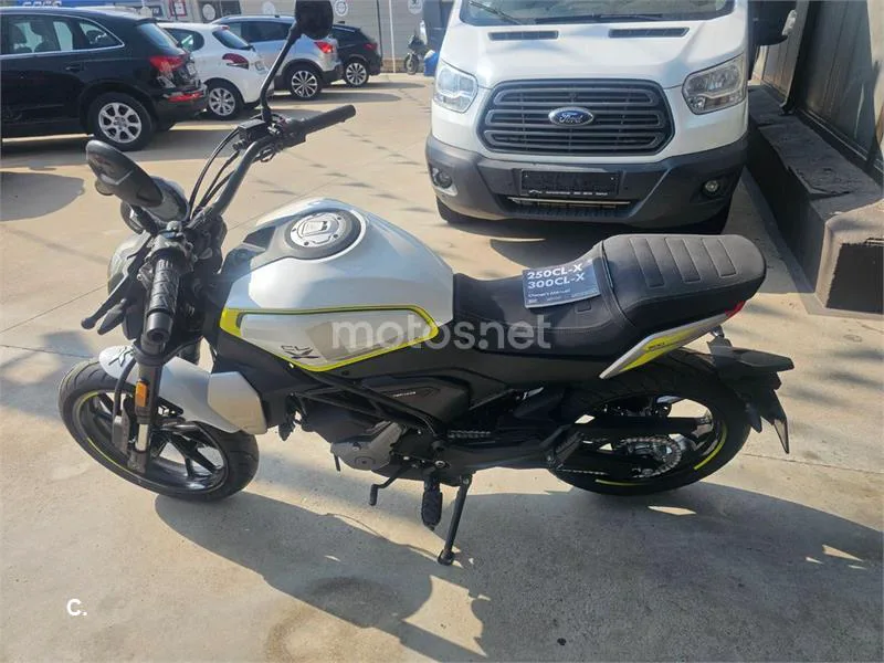 CFMOTO 300CL-X - Vista 5
