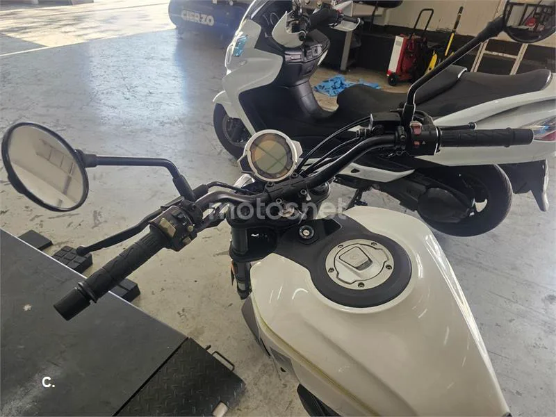CFMOTO 300CL-X - Vista 8