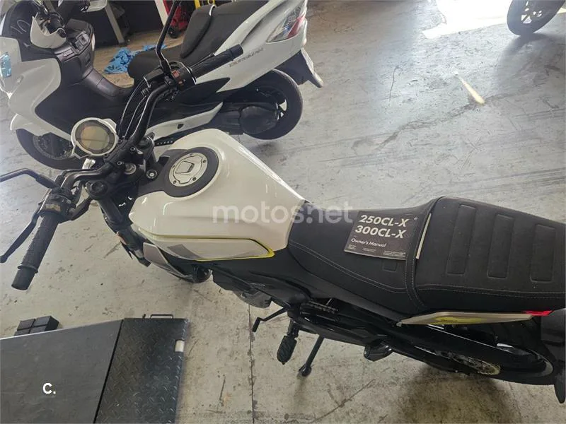 CFMOTO 300CL-X - Vista 9