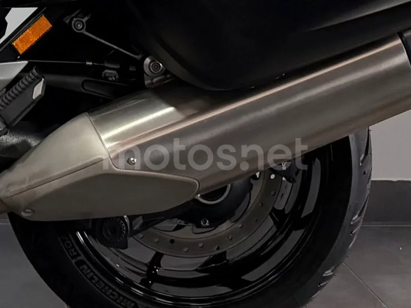 BMW K 1600 GT - Vista 13