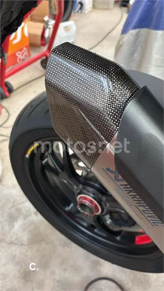 Ducati Multistrada V4 - Vista 3