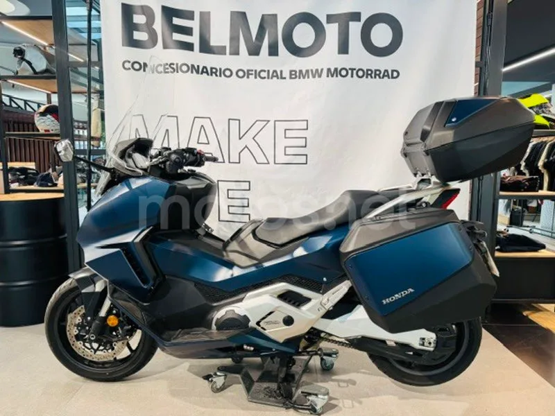 Honda Forza 750 9900 € 2023 Murcia - 1