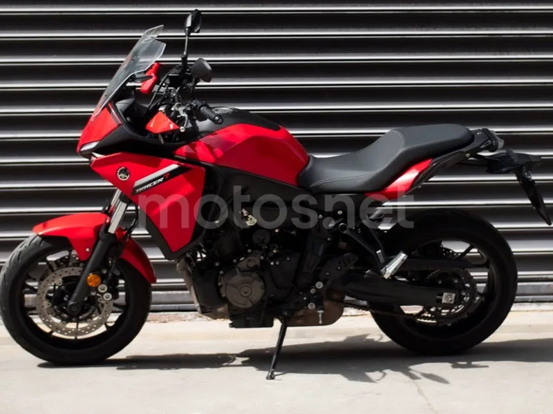 Yamaha Tracer 7 - Vista 10