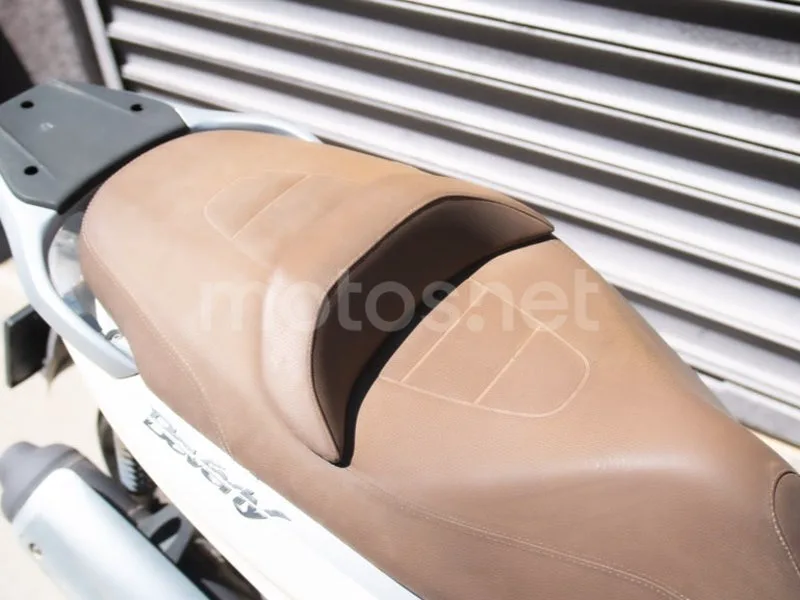 Piaggio Beverly 125 - Vista 12