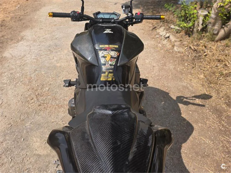 Kawasaki Z800 - Vista 4