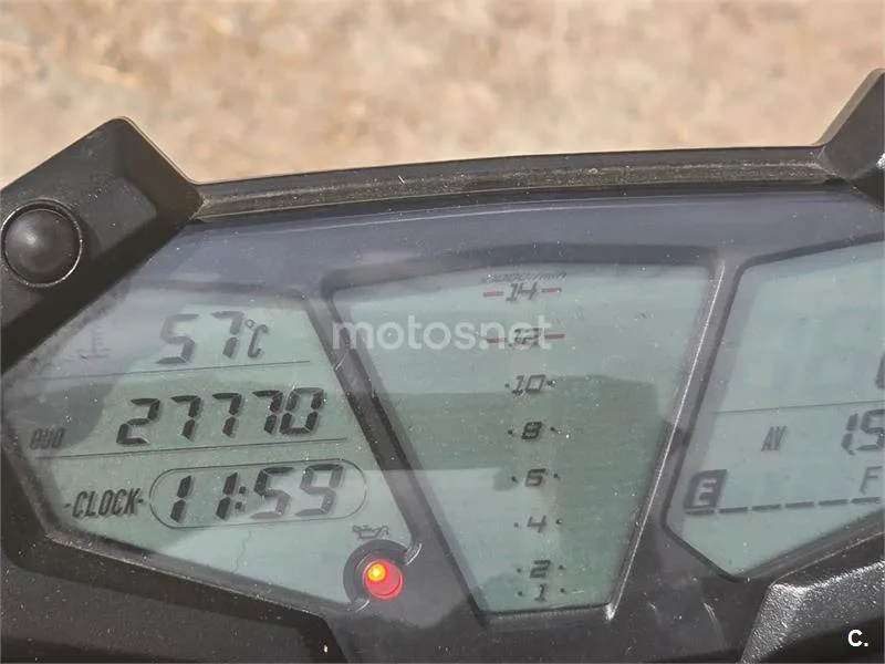 Kawasaki Z800 - Vista 5
