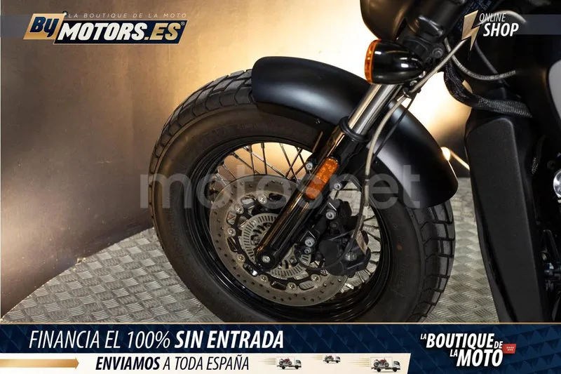 Indian Scout - Vista 20