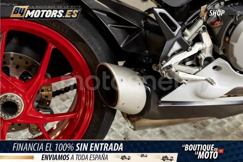 Ducati Panigale V2 - Vista 16