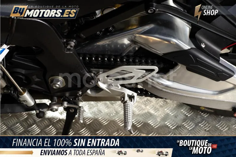 BMW S 1000 RR - Vista 19