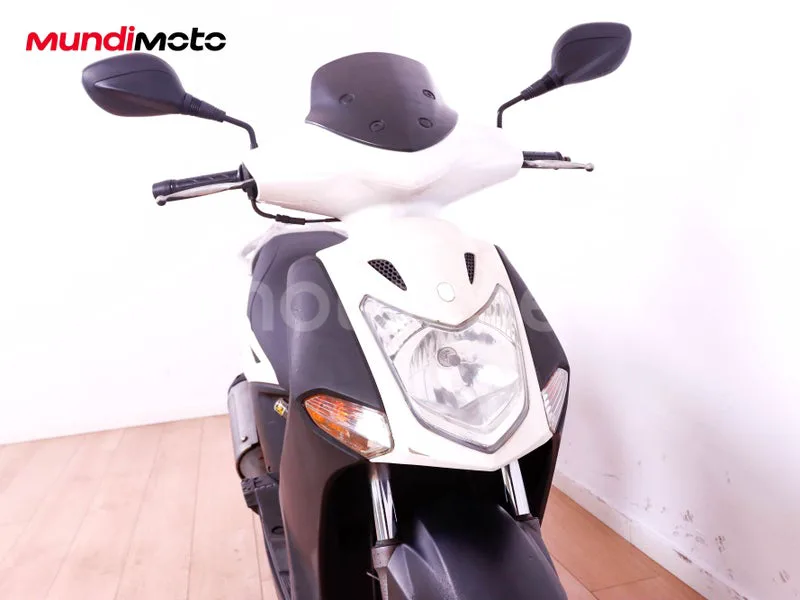 Kymco Agility City 125 - Vista 5