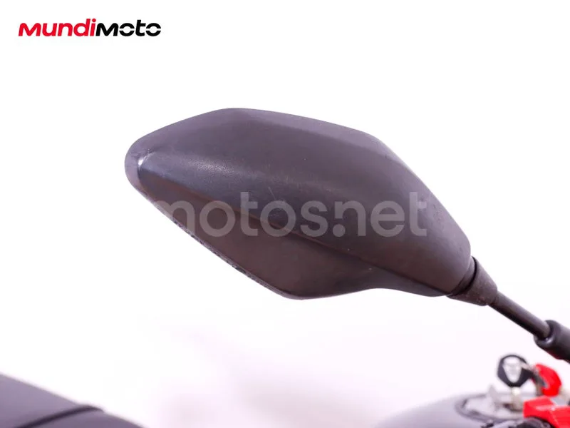Yamaha MT-09 - Vista 30