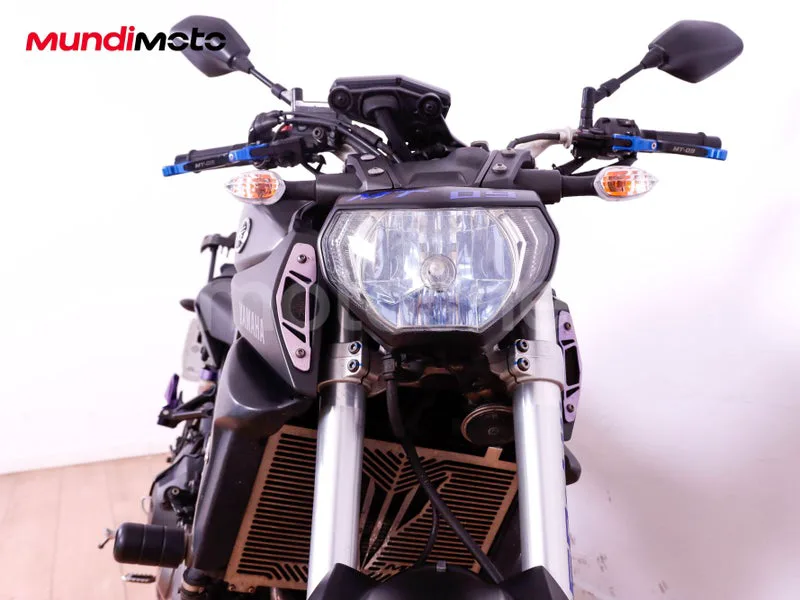 Yamaha MT-09 - Vista 5