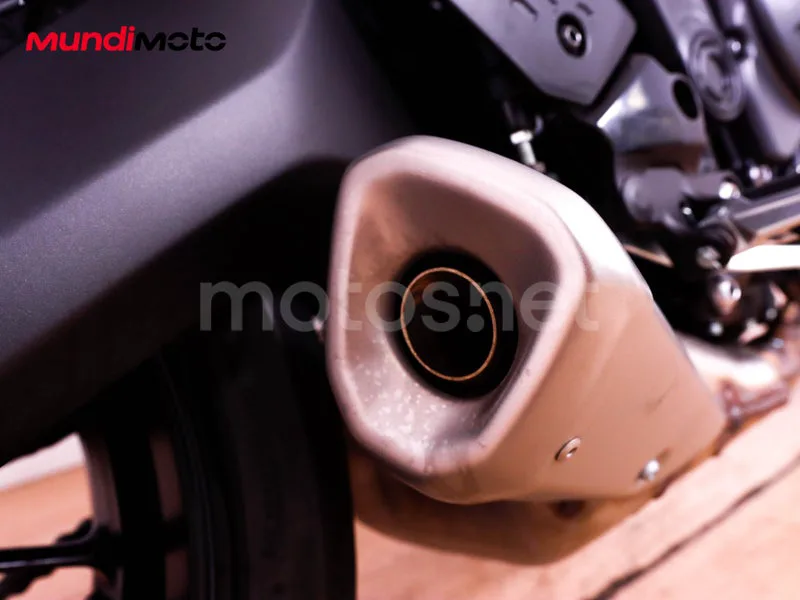 Yamaha MT-07 - Vista 14