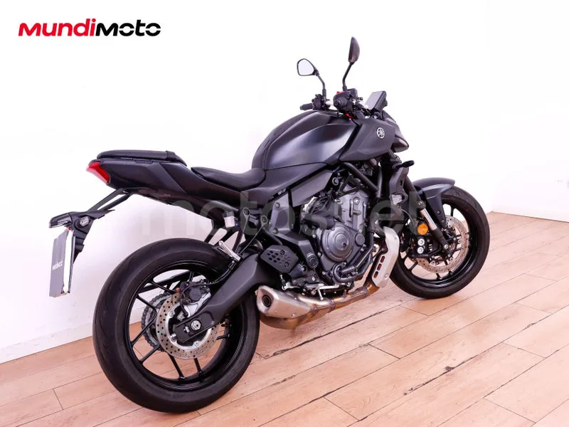 Yamaha MT-07 - Vista 3