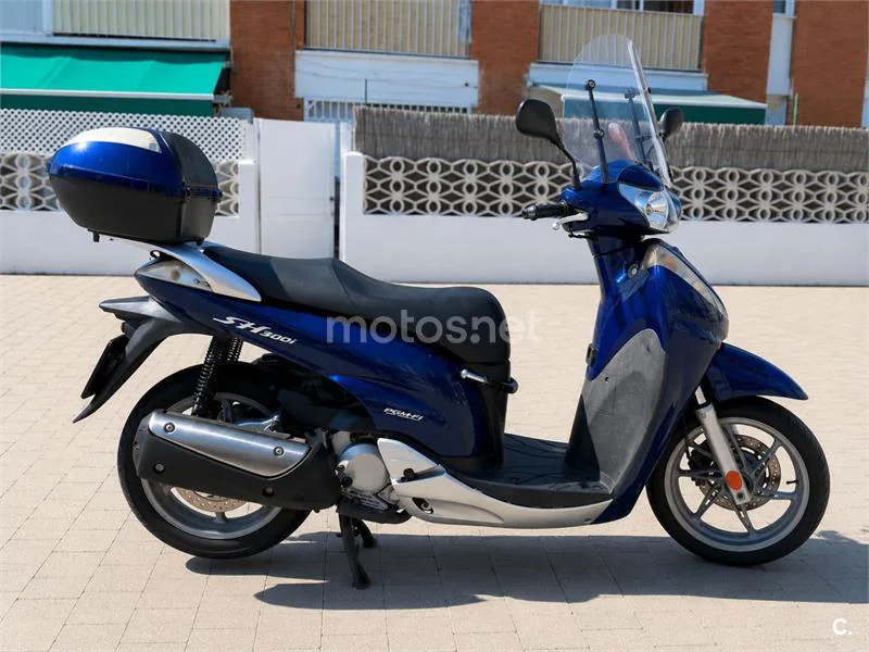 Honda SH300i - Vista 3