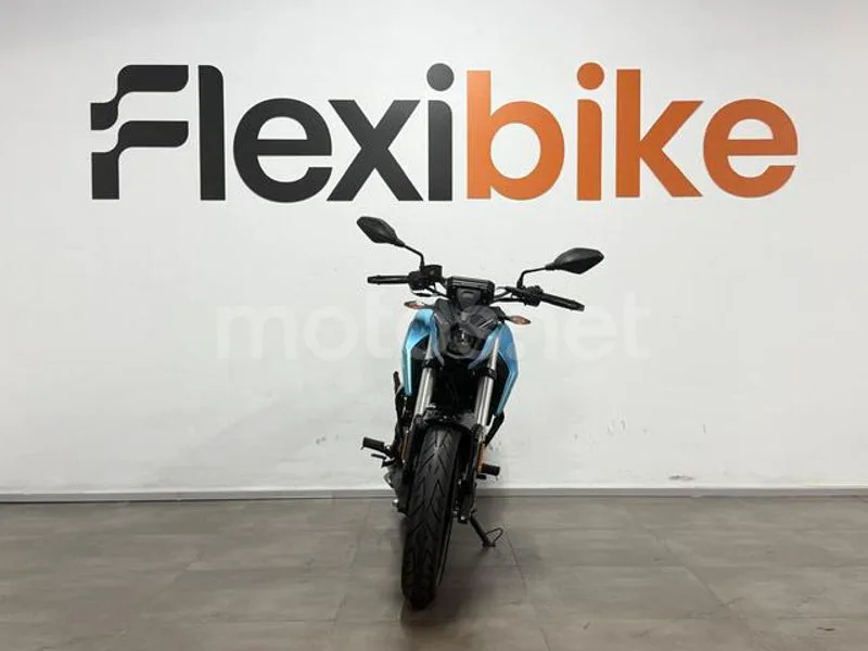 Voge 125R 2190 € 2024 Barcelona - 2