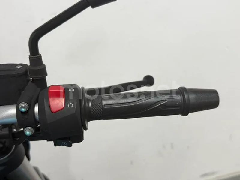 Voge 125R - Vista 14