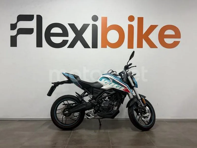 Voge 125R - Vista 3