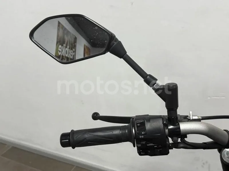Yamaha MT-07 - Vista 11