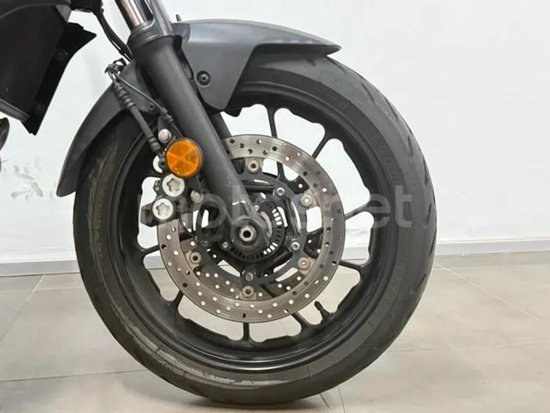 Yamaha MT-07 - Vista 10