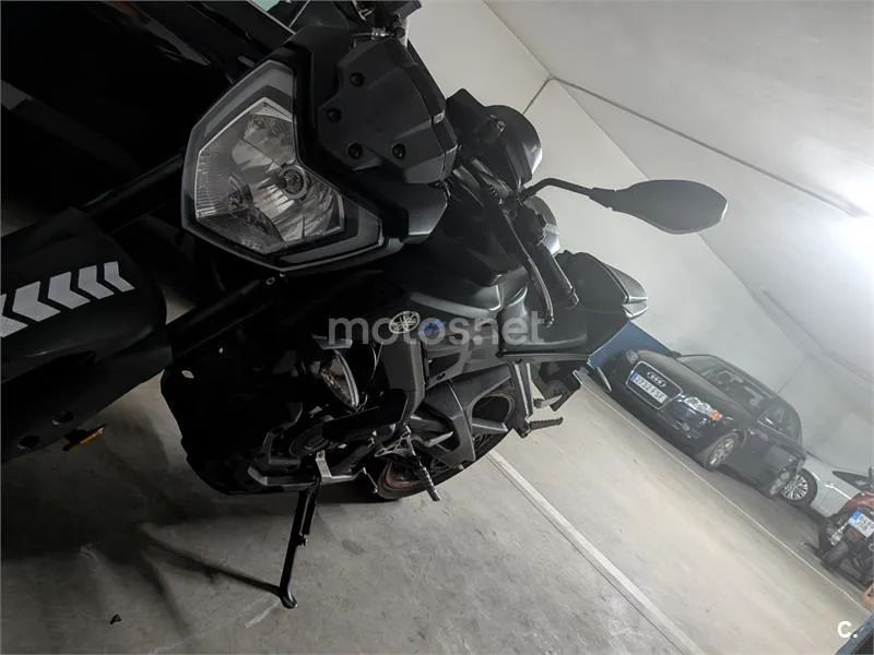 Yamaha MT-125 - Vista 6
