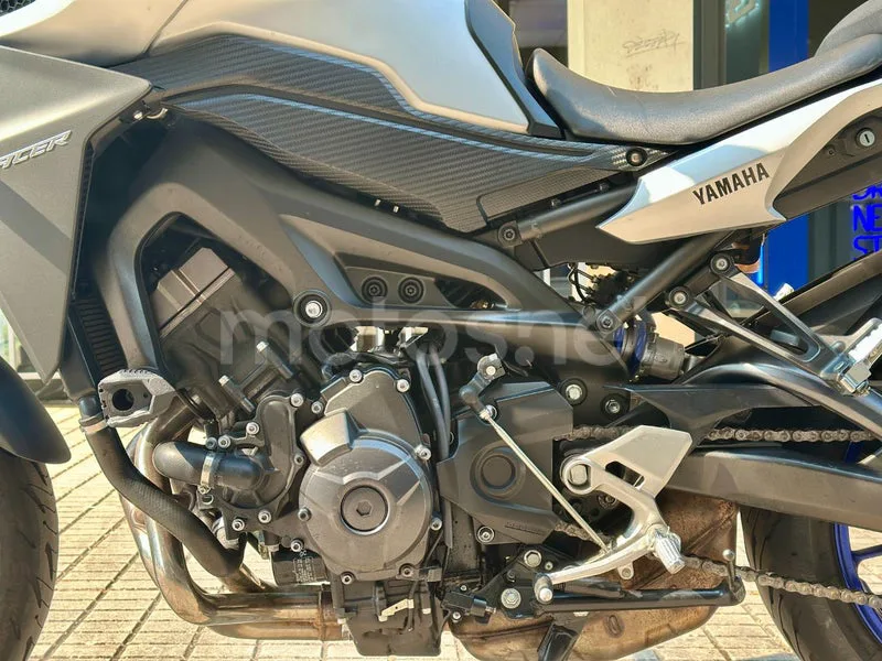 Yamaha MT-09 Tracer - Vista 18