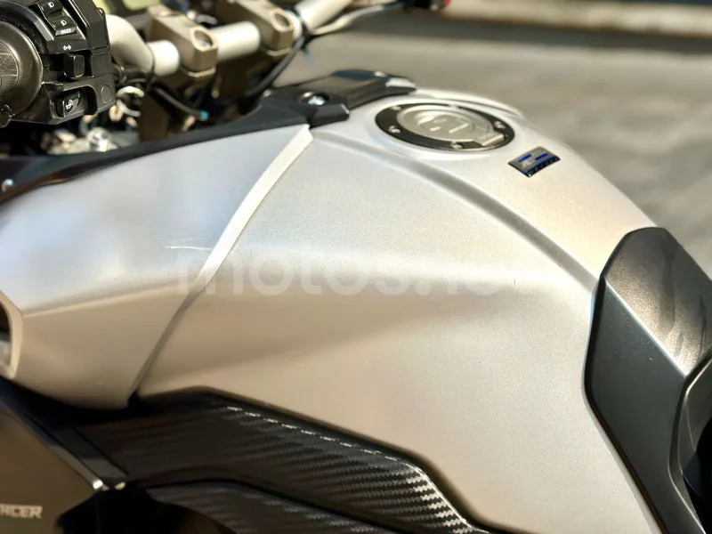 Yamaha MT-09 Tracer - Vista 37