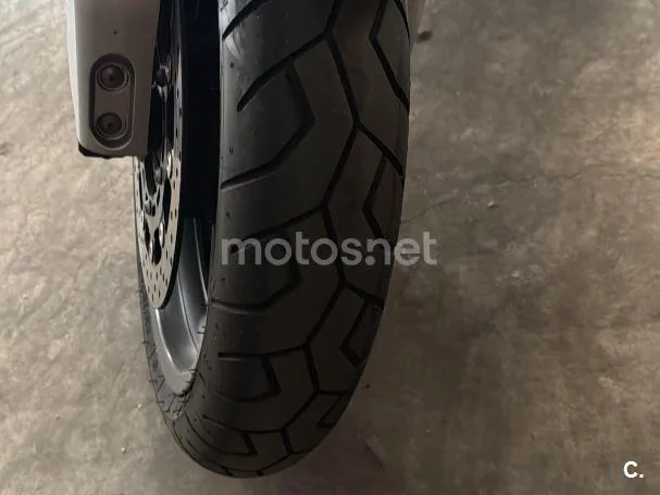 Yamaha MT-01 - Vista 3