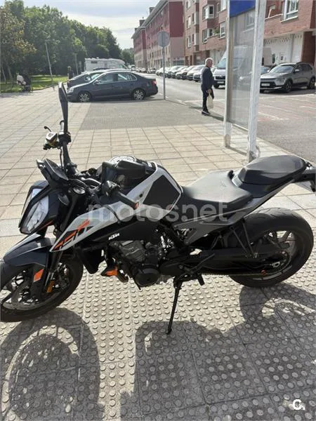 KTM 790 Adventure - Vista 4