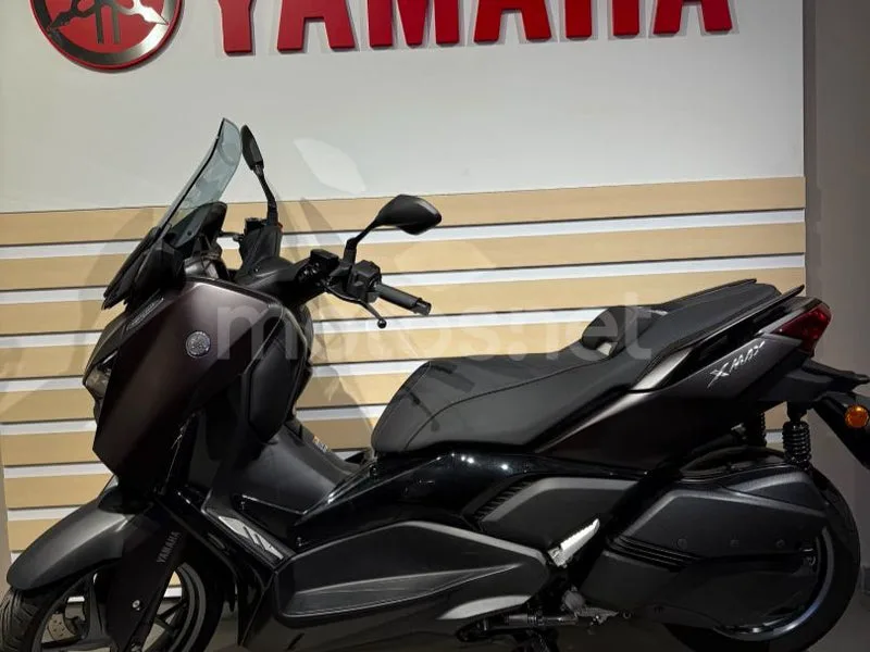 Yamaha XMAX 300 5699 € 2024 Zaragoza - 1