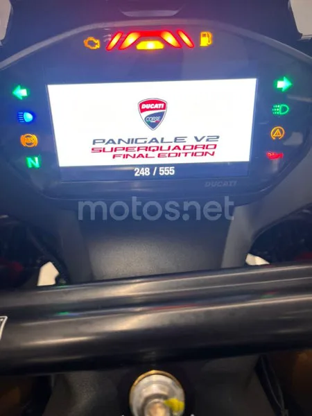 Ducati Panigale V2 - Vista 9