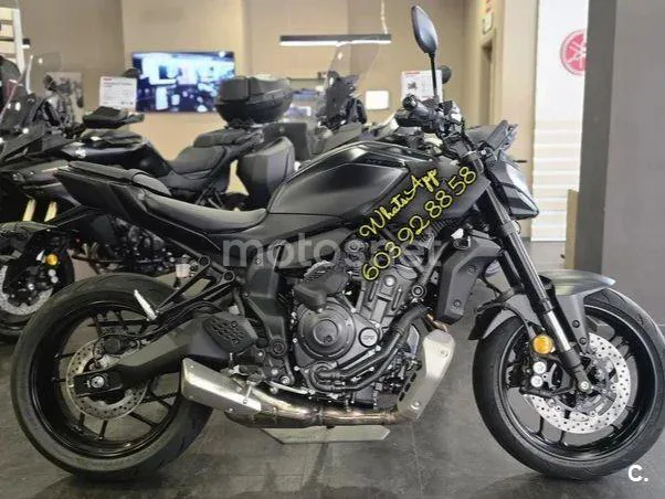 Yamaha MT-07 - Vista 4