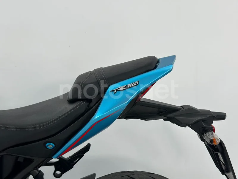 Voge 125R - Vista 16