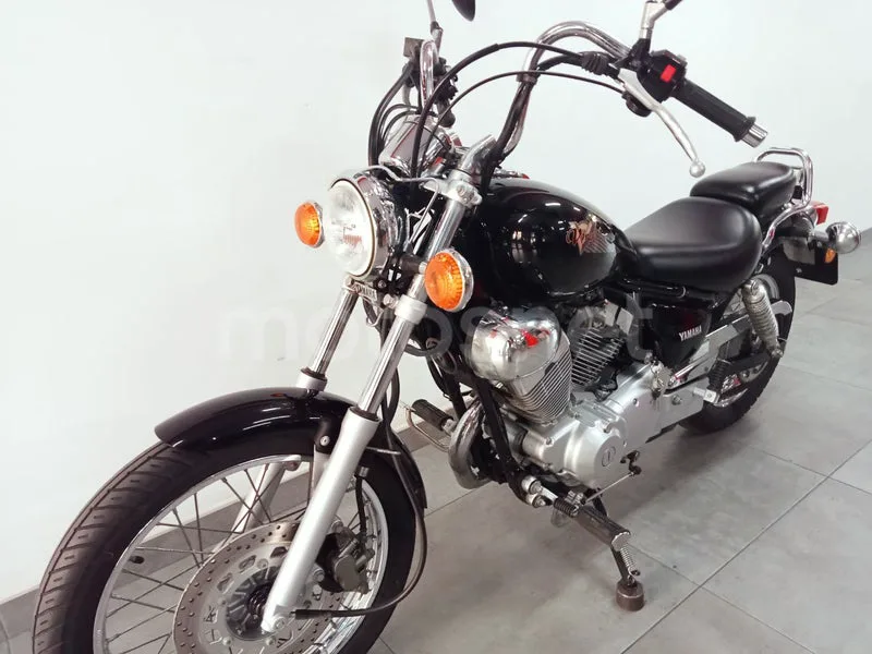 Yamaha XV250 Virago - Vista 4