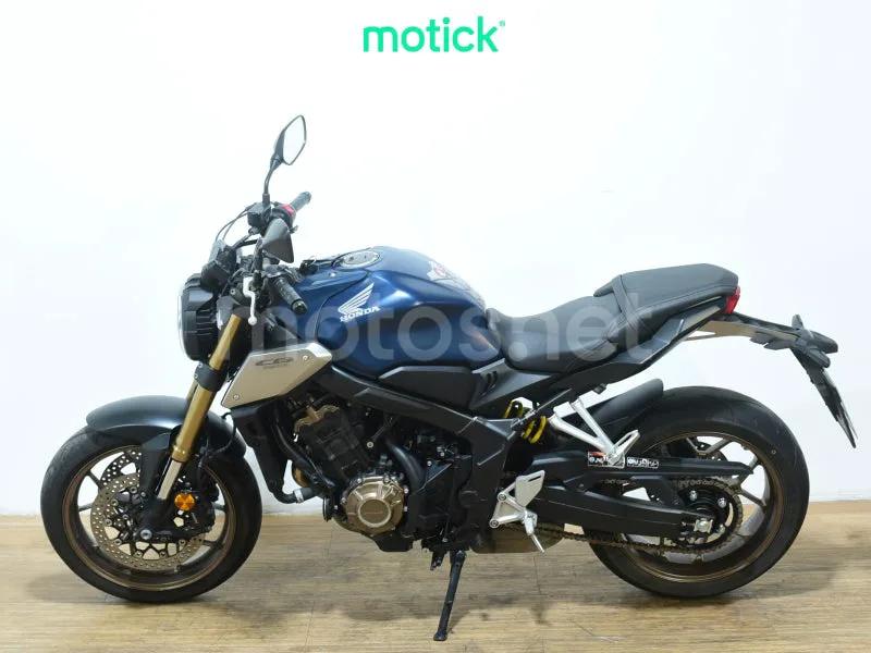 Honda CB650R - Vista 7