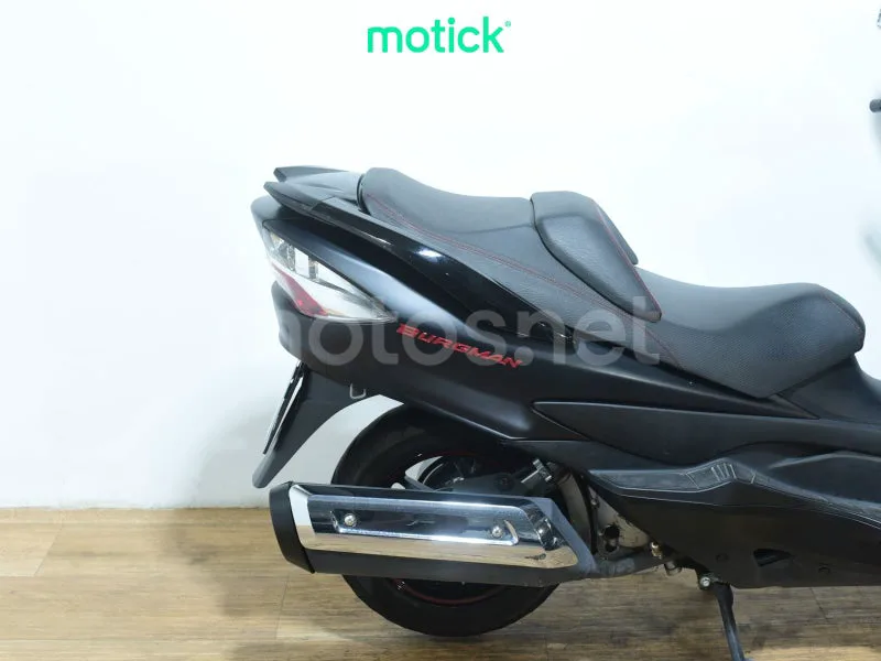 Suzuki Burgman 400 - Vista 3
