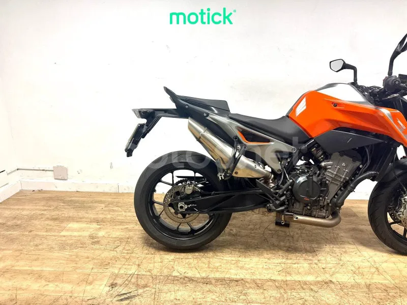 KTM 790 Adventure - Vista 3