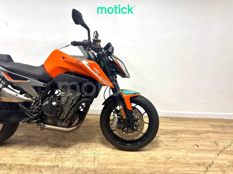 KTM 790 Adventure - Vista 4