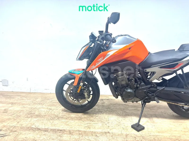 KTM 790 Adventure - Vista 8