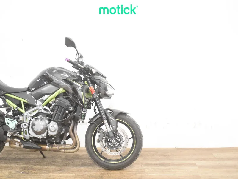 Kawasaki Z900 - Vista 4