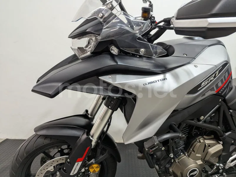 QJ Motor SRT 700 4900 € 2025 Madrid - 2