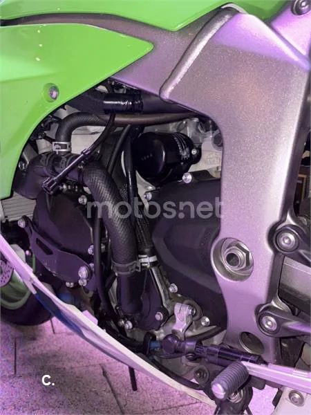 Kawasaki Ninja ZX-6R - Vista 10