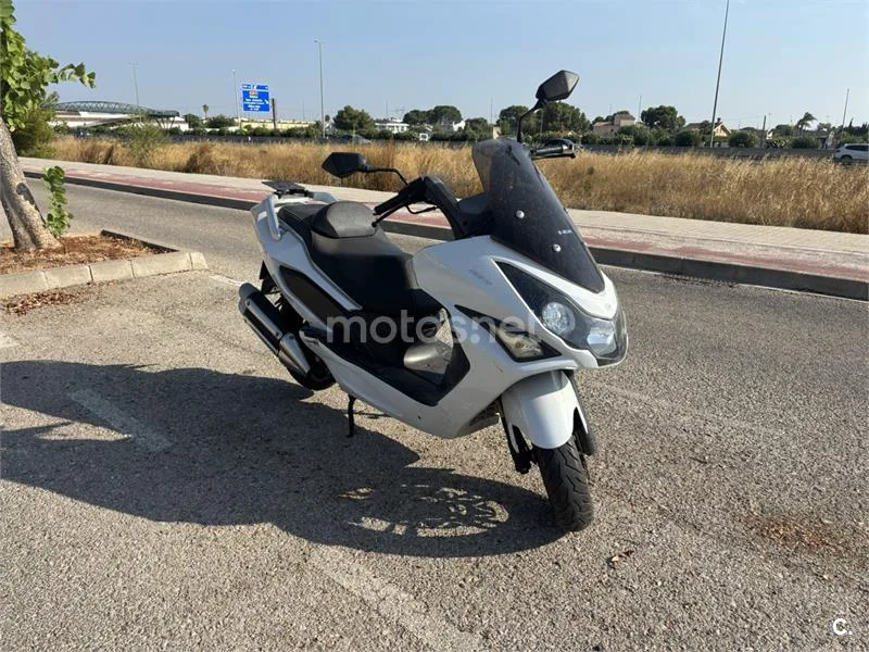 Daelim S3 125 FI 1300 € 2012 Valencia - 2