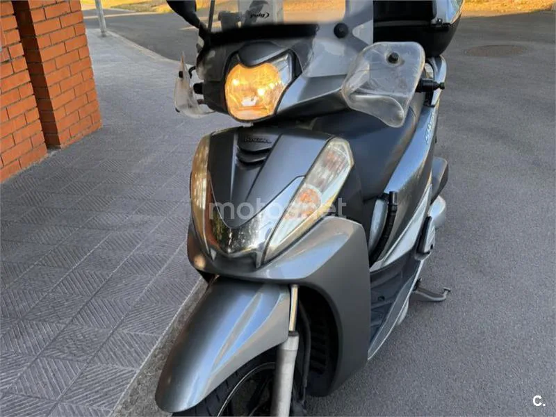 Honda SH300i 2250 € 2014 Barcelona - 1
