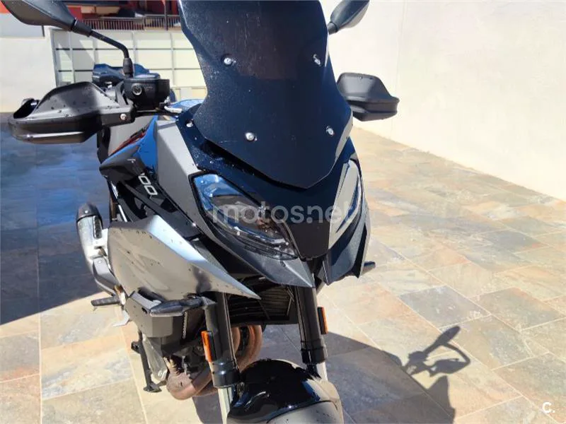 BMW F 900 XR - Vista 4