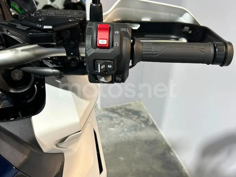 Honda X-ADV - Vista 18