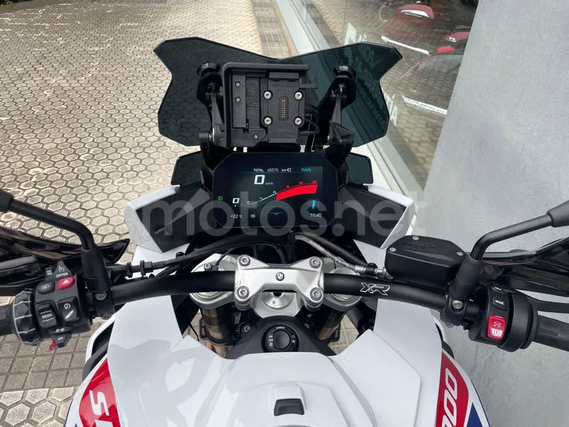 BMW S 1000 XR - Vista 9